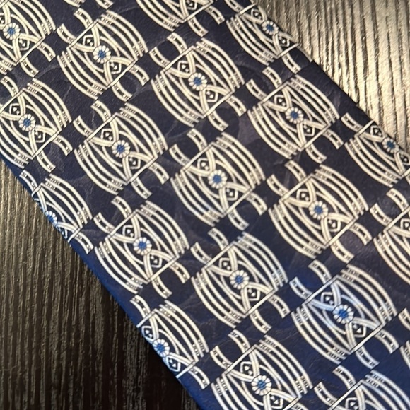 Lanvin Paris Silk Patterned Tie Navy Blue Silver - Picture 2 of 9